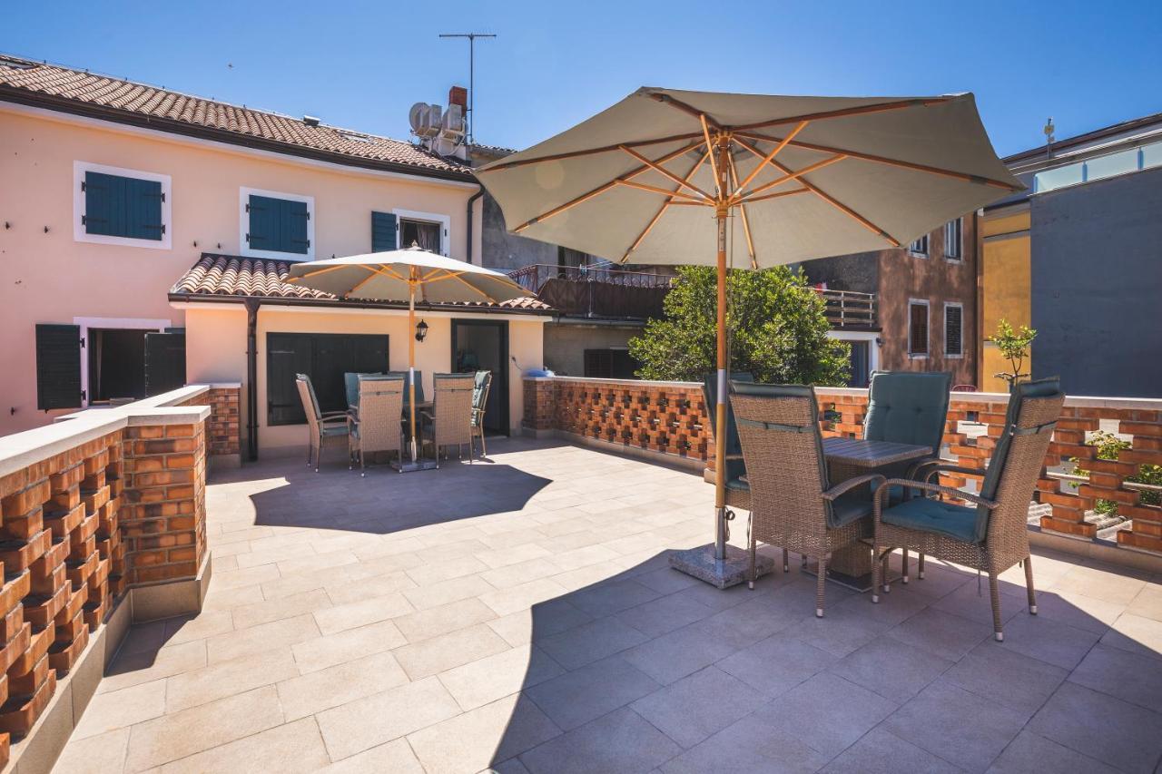 Vinea apartmani Umag Exterior foto