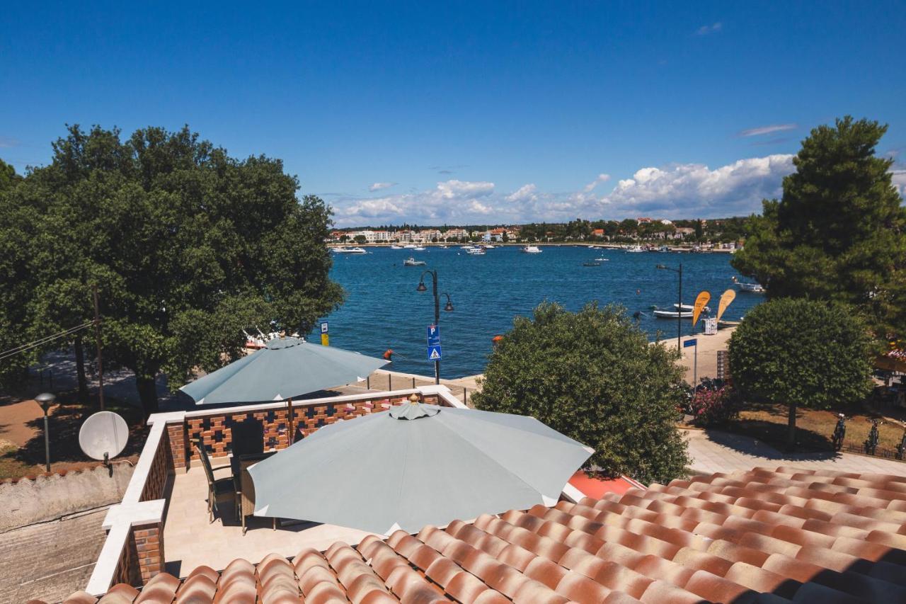 Vinea apartmani Umag Exterior foto