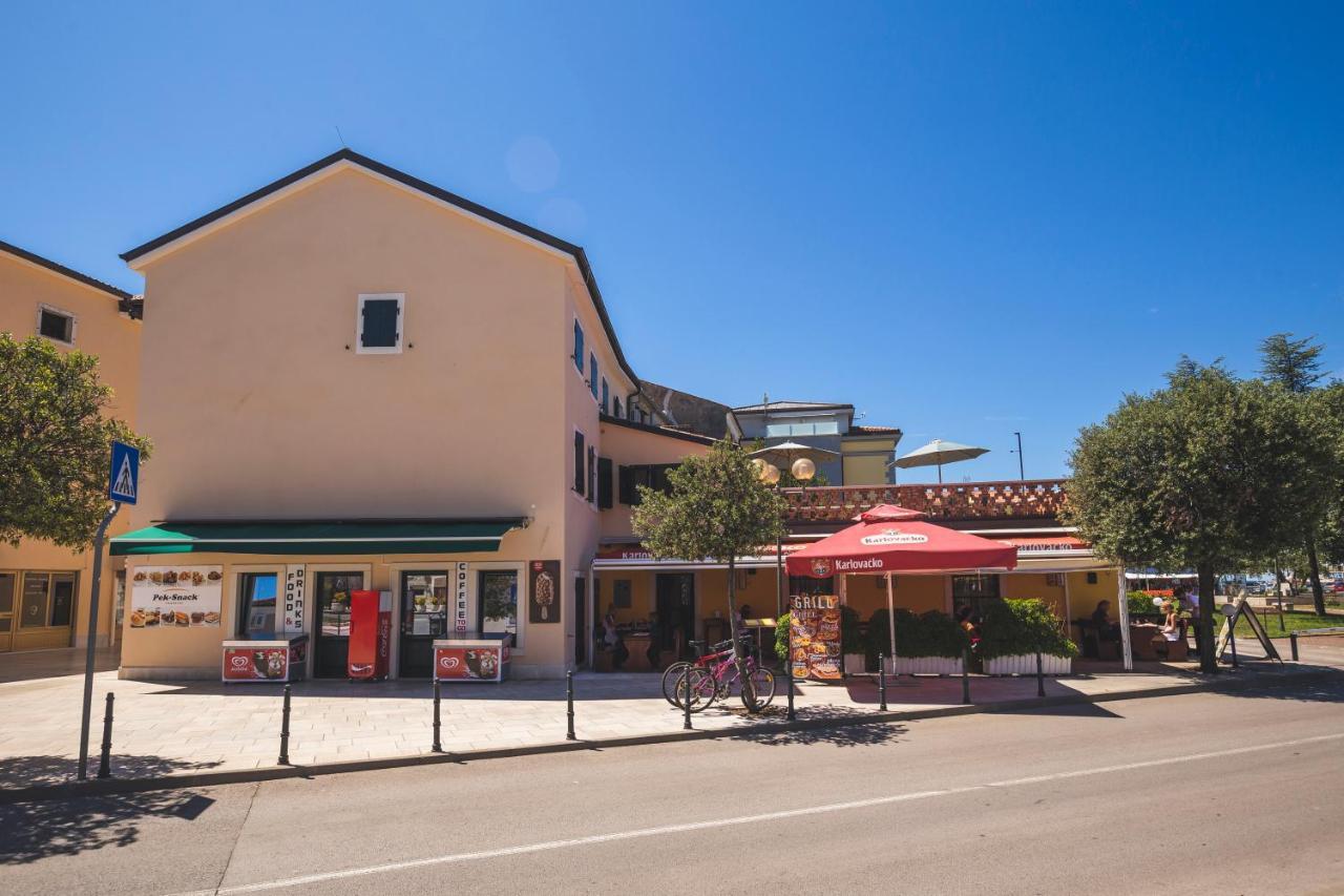 Vinea apartmani Umag Exterior foto