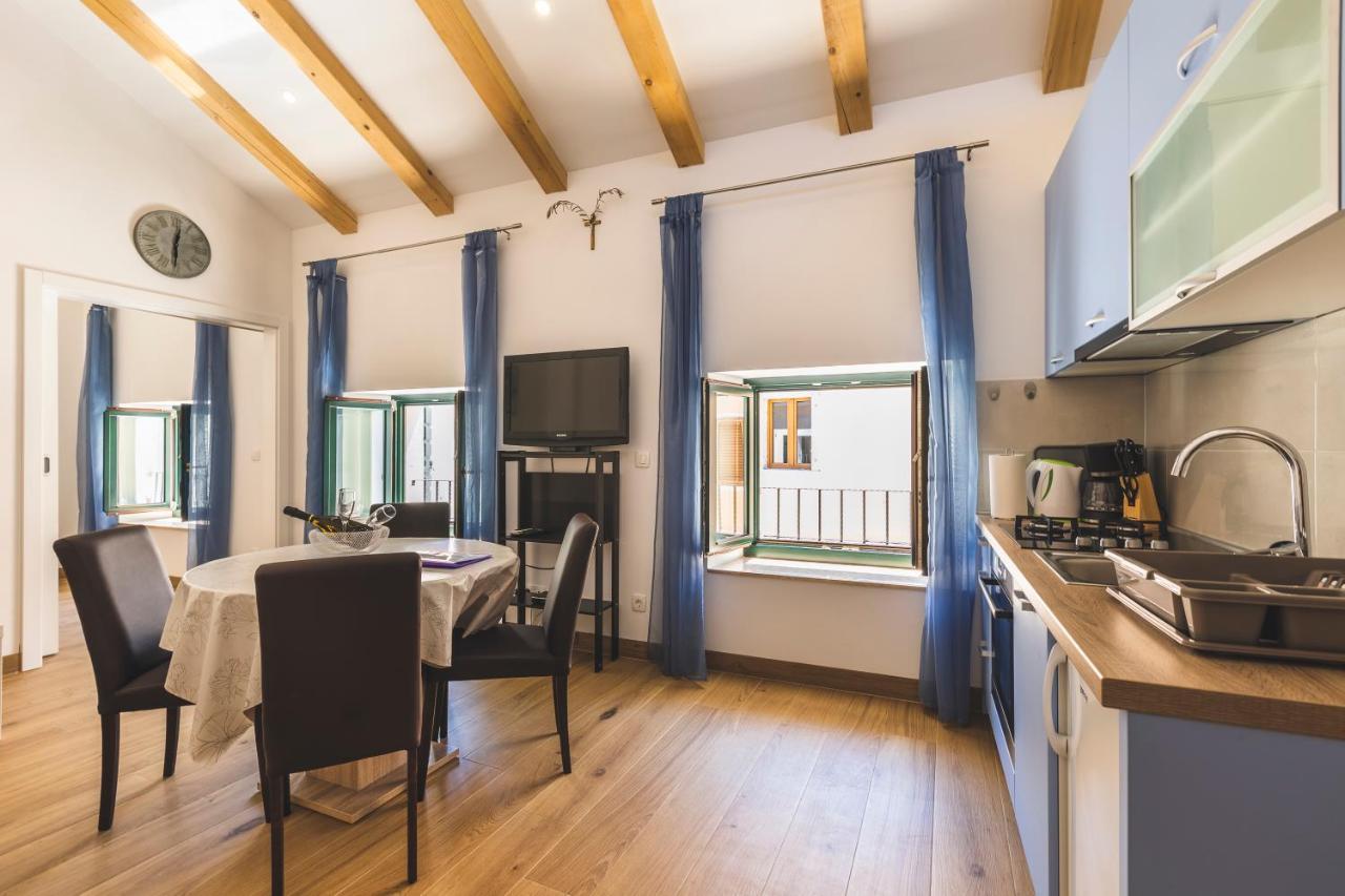 Vinea apartmani Umag Exterior foto