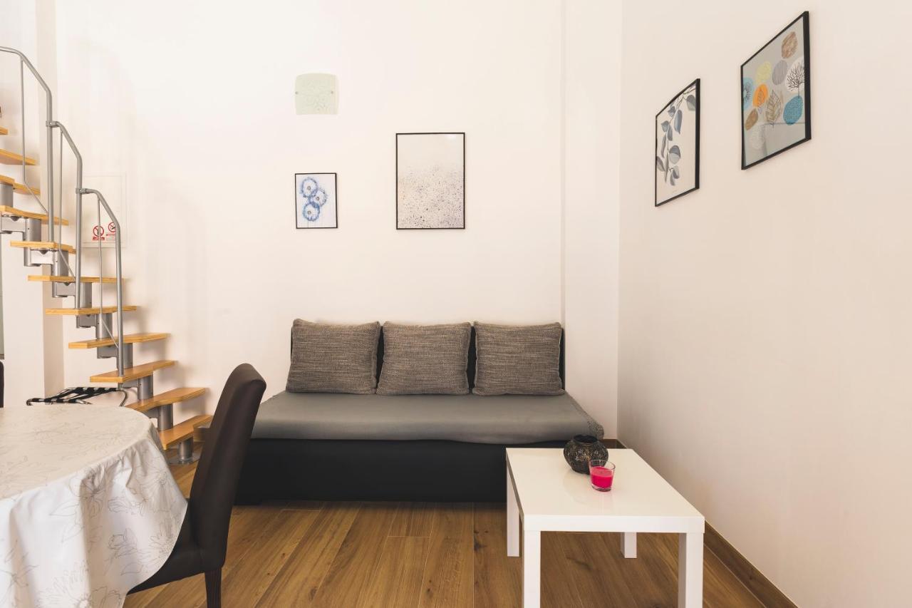 Vinea apartmani Umag Exterior foto