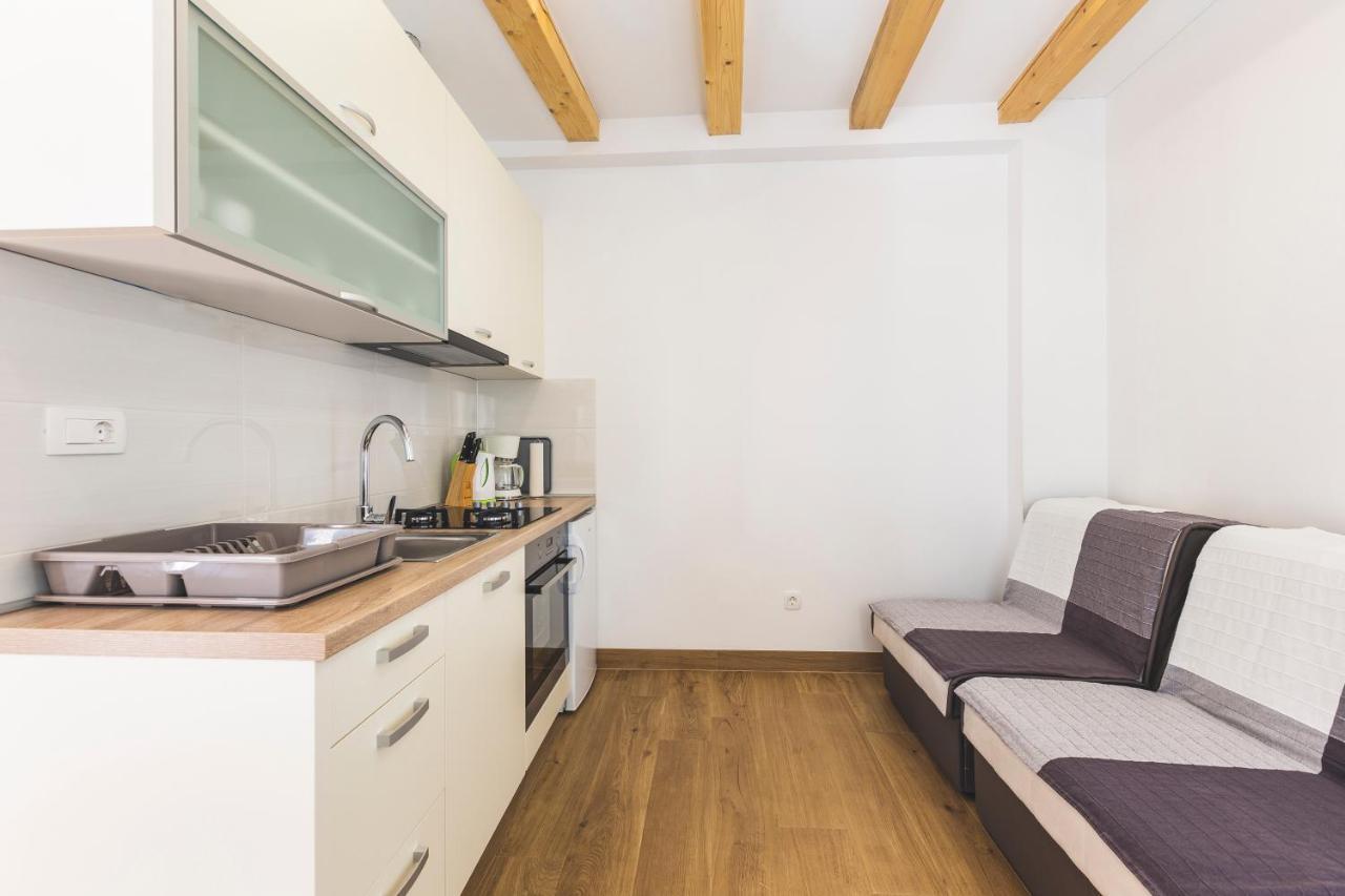 Vinea apartmani Umag Exterior foto